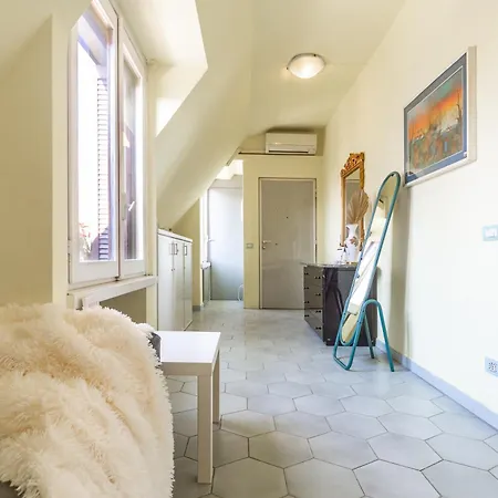 Repubblica-stazione Big House Skyline View 4 Pax Check In H24 Apartment Milan