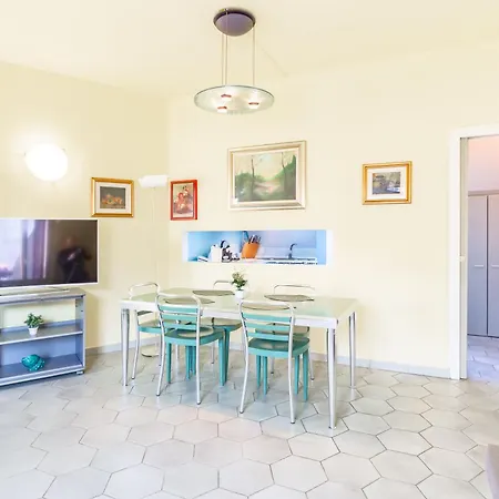 Repubblica-stazione Big House Skyline View 4 Pax Check In H24 Milan