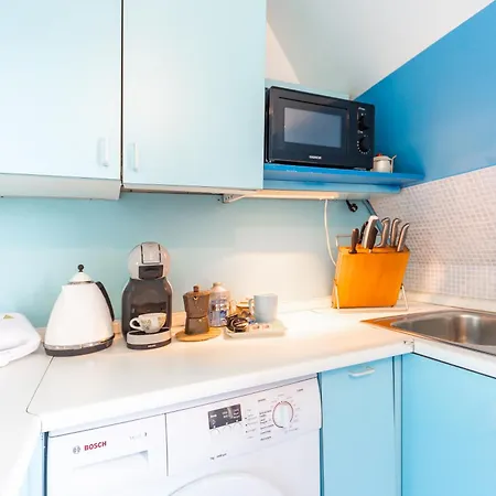 Repubblica-stazione Big House Skyline View 4 Pax Check In H24 شقة *