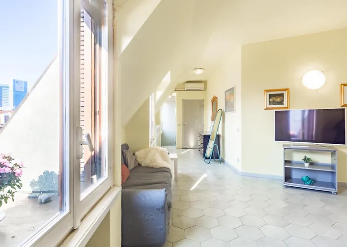 Repubblica-stazione Big House Skyline View 4 Pax Check In H24